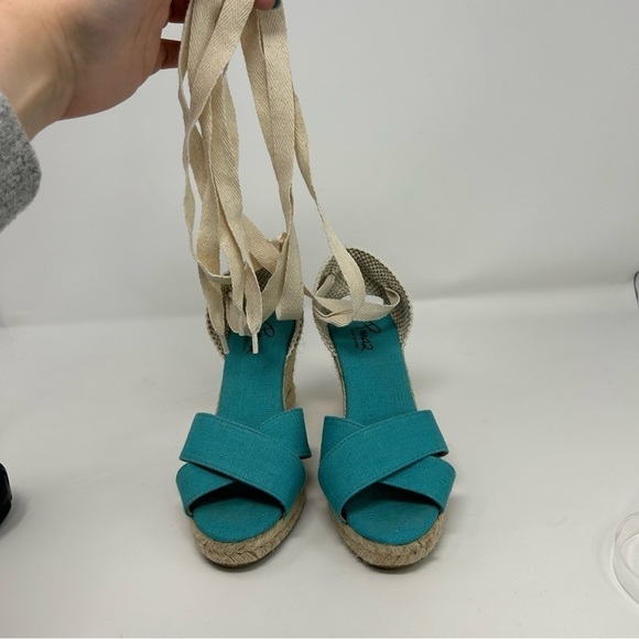Pinaz Made in Spain Turquoise Blue & White Lace Up Espadrille Wedges Size 38 - Picture 15 of 15